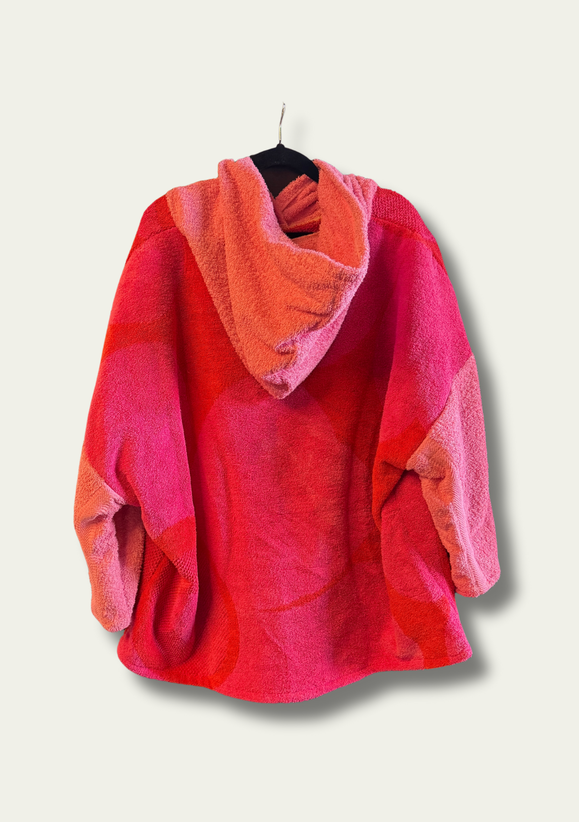 Mysi hettegenser - Røde dager