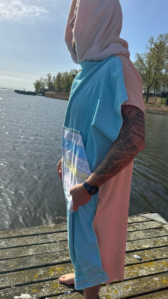 BADEPONCHO