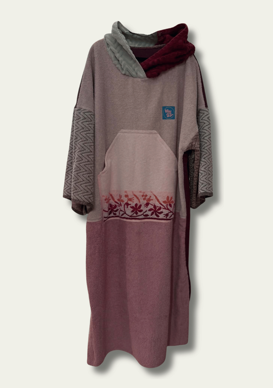 Mysi poncho - Rød Rosa Blomster